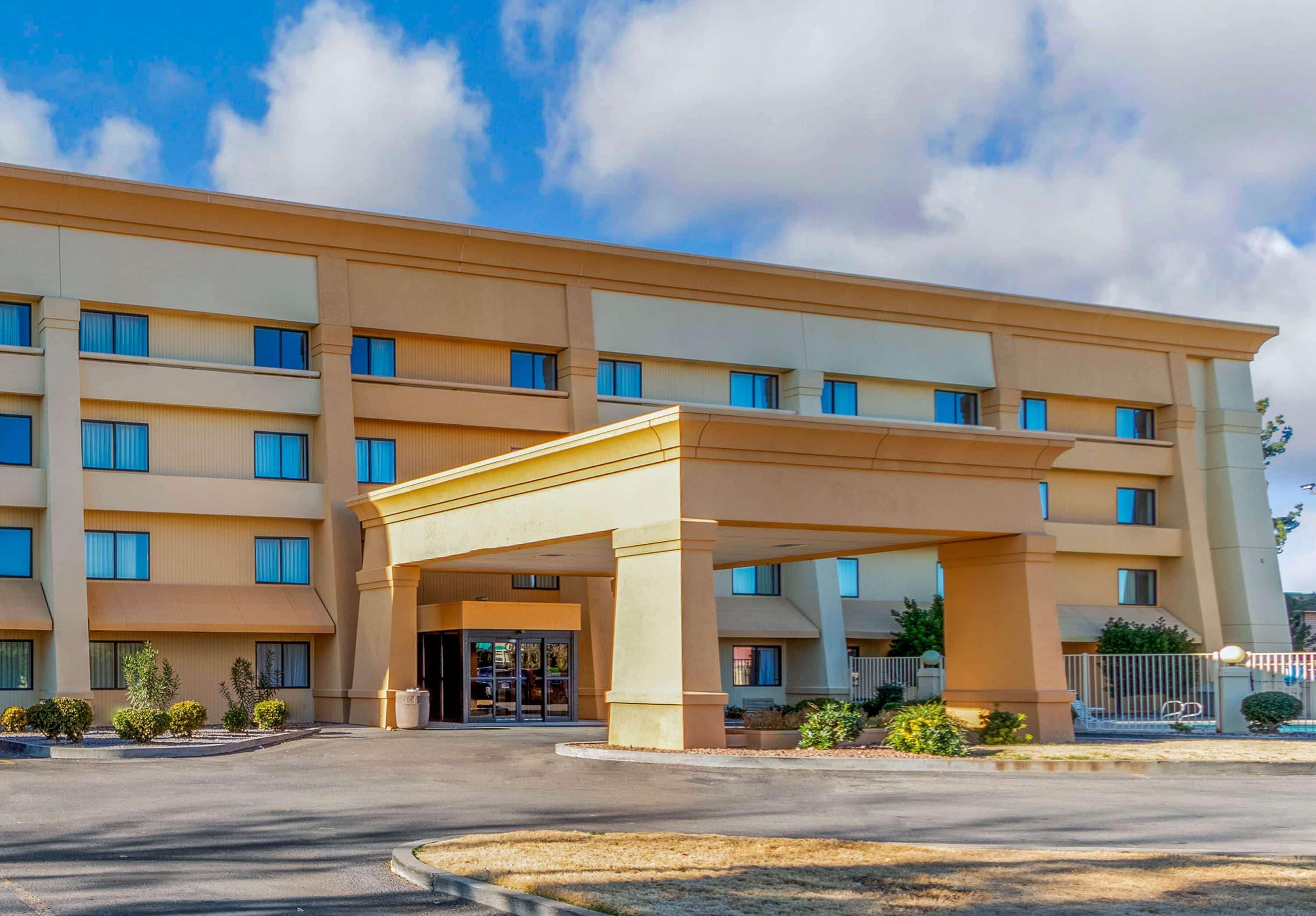 La Quinta Inn & Suites By Wyndham Las Cruces Organ Mountain Exterior photo